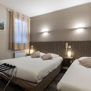 Café Les Fleurs Hotel